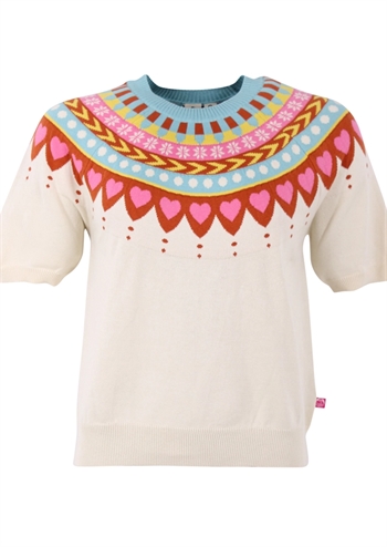 Smuk og feminin t-shirt I farverigt nordisk mønster fra Danefæ